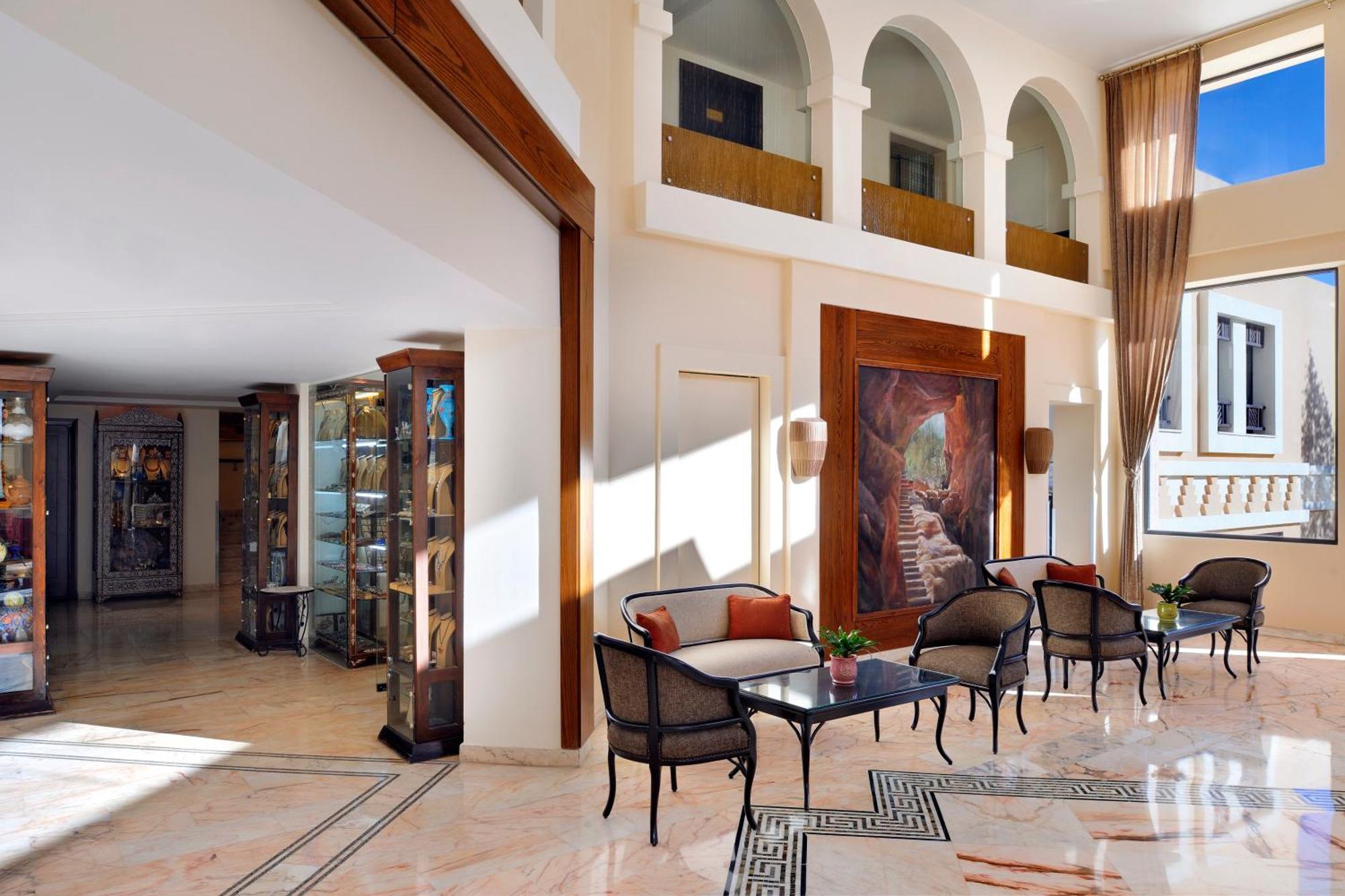 Petra Marriott Hotel Wadi Musa Extérieur photo